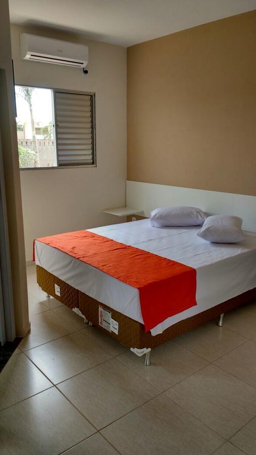 Casas Novas Hotel Penapolis Exterior photo